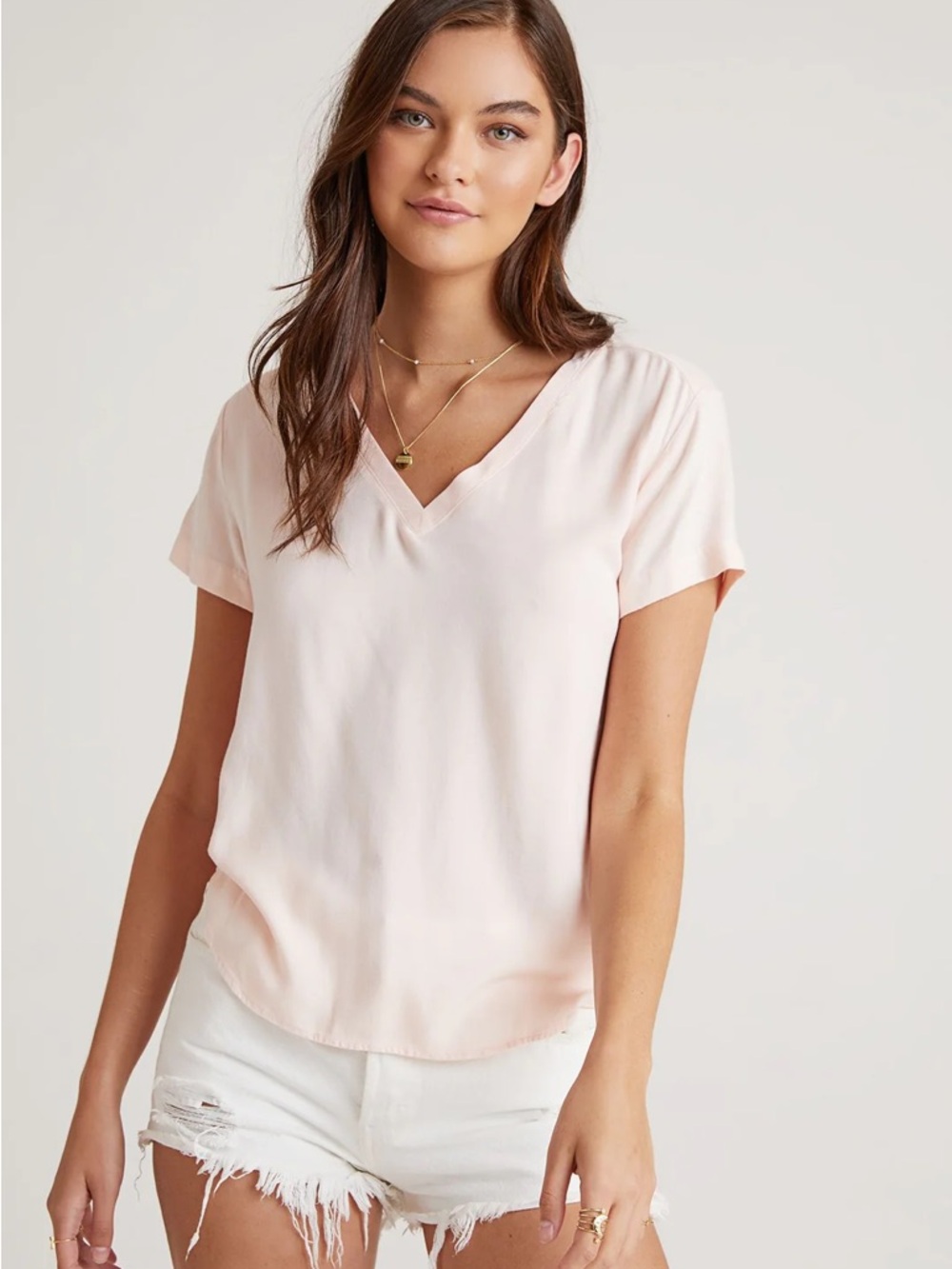 Bella Dahl | Light Peach V-Neck Short Sleeve Top